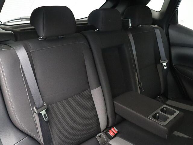 Nissan QASHQAI 140pk DIG-T Acenta | Automaat | Trekhaak | Navigatie | Achteruitrijcamera | 1500kg trekgewicht |