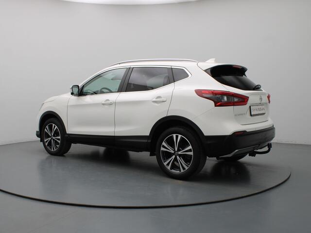 Nissan QASHQAI 1.3 DIG-T N-Connecta Panoramadak | Rondomzicht camera | Trekhaak