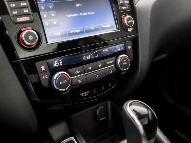 Nissan QASHQAI 1.2 N-Connecta Sport Automaat (PANORAMADAK, NAVIGATIE, 360 CAMERA, GETINT GLAS, SPORTSTOELEN, CRUISE, NIEUWE APK, NIEUWSTAAT)