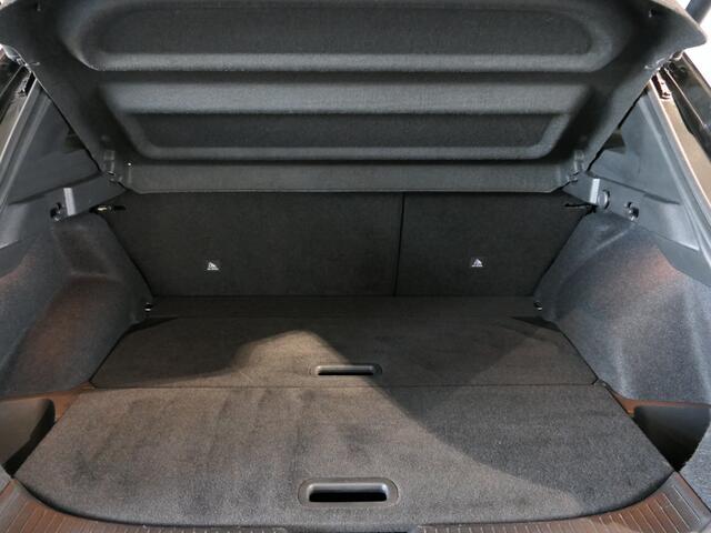 Nissan QASHQAI 1.3 MHEV Xtronic Tekna - Panoramadak - Allseasons - Dakrails - Trekhaak!