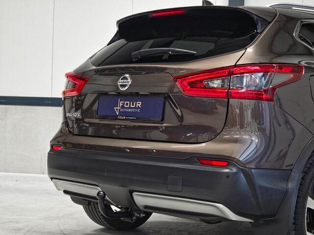 Nissan QASHQAI 1.3 DIG-T Tekna | Trekhaak | Panoramadak | Topview | Dealer onderhouden |