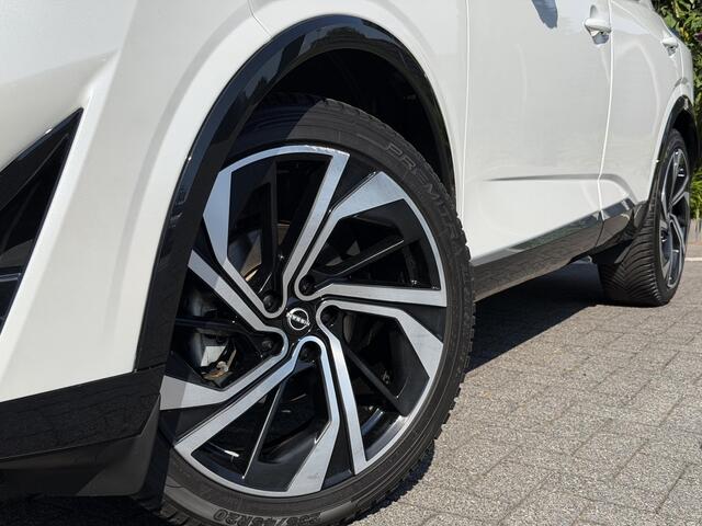 Nissan QASHQAI Tekna Plus 1.3 MHEV 158PK Xtronic Automaat Navigatie, Rondomzichtcamera, Keyless, Panoramadak, Elektrische Kofferbak, Stoelverwarming, Massage