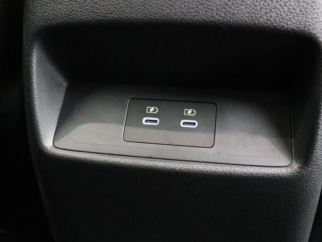 Nissan QASHQAI 158pk MHEV Xtronic N-Connecta | Stoel, Stuur, Voorruitverwarming | Elektrische Achterklep | Head-Up Display | 1800kg Trekgewicht |