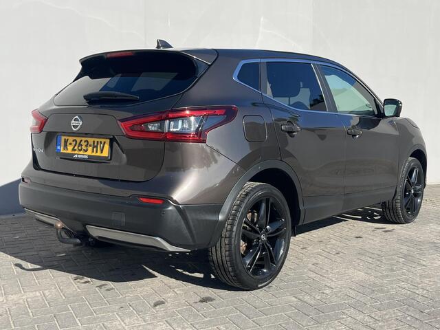 Nissan QASHQAI 1.2 N-Connecta / Trekhaak (1.200KG) / Cruise Control / Airco / 360 Camera / Parkeersensoren Voor&Achter / Stoelverwarming Voor / Bluetooth Verbinding / Dab Ontvanger / Keyless /