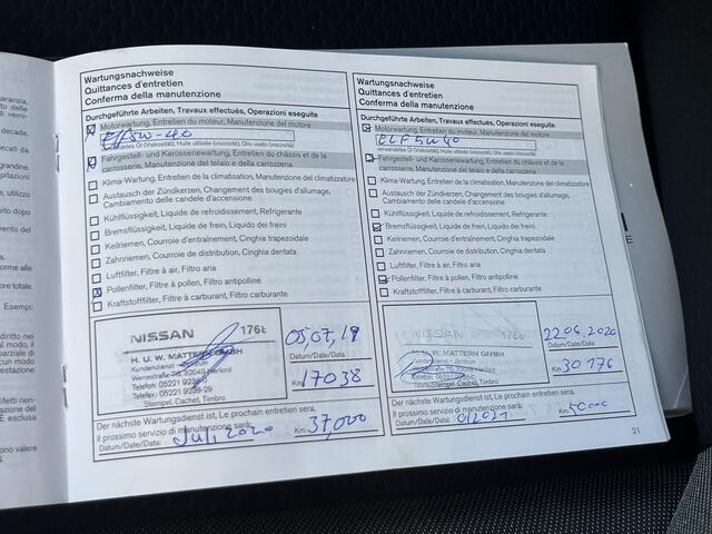 Nissan QASHQAI 1.2 N-Connecta / Trekhaak (1.200KG) / Cruise Control / Airco / 360 Camera / Parkeersensoren Voor&Achter / Stoelverwarming Voor / Bluetooth Verbinding / Dab Ontvanger / Keyless /