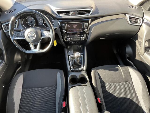 Nissan QASHQAI 1.3 DIG-T Business Edition / Trekhaak (1.300KG) / Cruise Control / Apple Carplay&Android Auto / Dab/ Airco / Achteruitrij Camera /