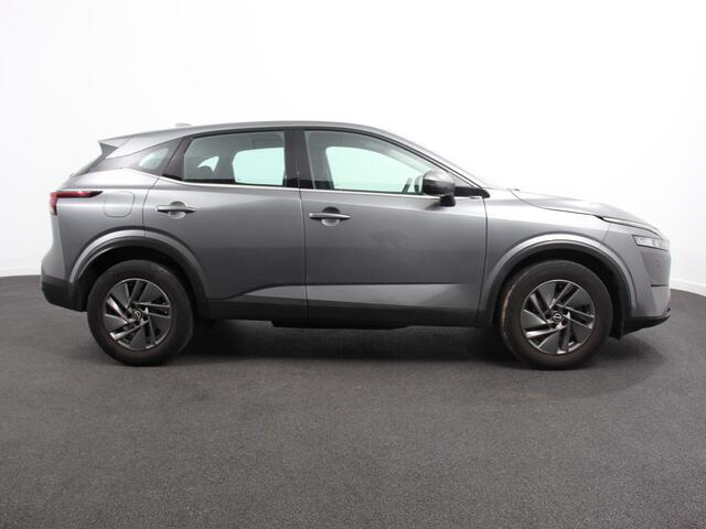 Nissan QASHQAI 1.3 MHEV 158pk Automaat Xtronic Acenta Navigatie Apple Carplay/Andoid Auto Parkeersensor achter Camera Adaptive Cruise Control Blind Spot Assist Stuur- en stoelverwarming Ledverlichting Climate control