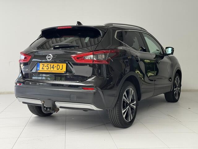 Nissan QASHQAI 1.3 DIG-T N-Connecta | Navigatie | 360° Camera | Trekhaak | Panoramadak | Stoelverwarming |