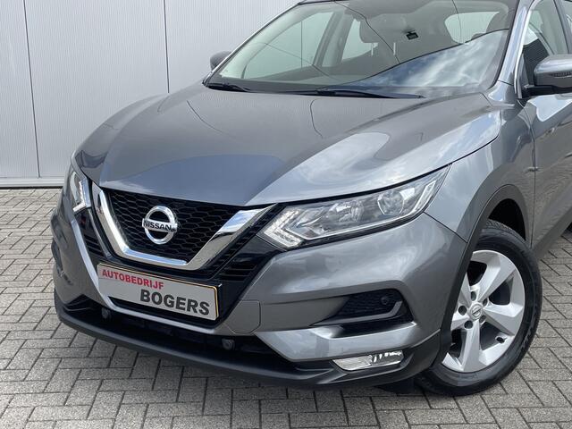 Nissan QASHQAI 1.3 DIG-T Acenta Automaat Navigatie, Climate Control, Cruise Control, Achteruitrijcamera, Trekhaak, 17"Lm,