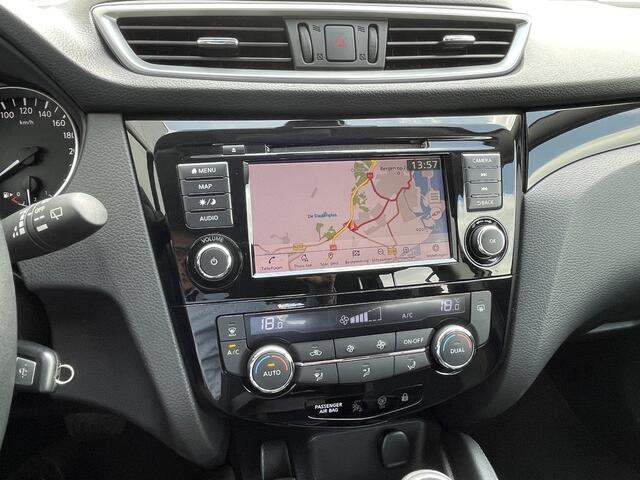 Nissan QASHQAI 1.3 DIG-T Acenta Automaat Navigatie, Climate Control, Cruise Control, Achteruitrijcamera, Trekhaak, 17"Lm,