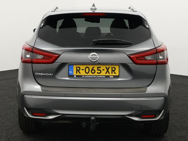 Nissan QASHQAI 150 PK 1.3 DIG-T Tekna + Trekhaak, 1500 kg Apple Carplay/Android Auto, panodak, Cruise control adaptief, Bose speakers, Dodehoek detector, Panoramadak, Parkeersensoren voor en achter, Verwarmde voorruit, Voorstoele Deze Nissan Qashqai 1.3 DIG-T Tekna+ u