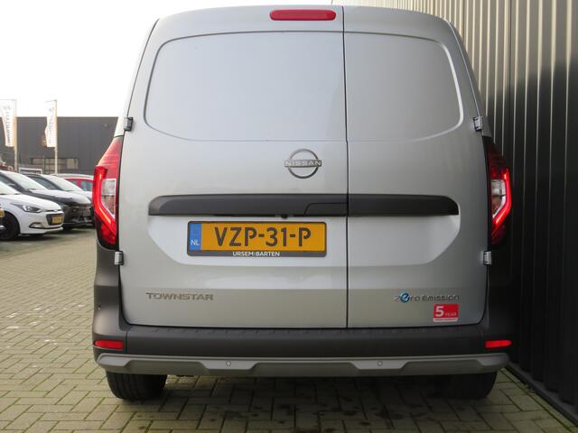 Nissan Townstar Tekna L1 45 kWh | excl. Sortimo inbouw t.w.v. ¤ 4.499,00