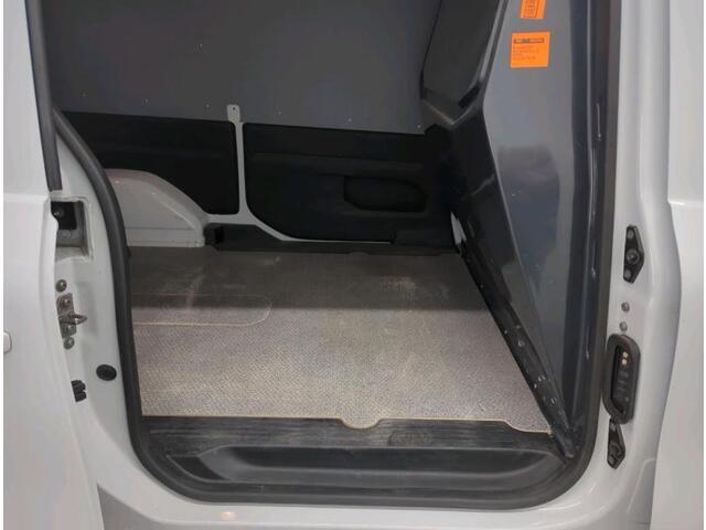 Nissan Townstar N-Connecta L2 45 kWh 100% EV. / Pdc.+Camera / Airco-ecc./ Radio-multimedia / Schuifdeur rechts / WLTP-actieradius: ca. 285 km