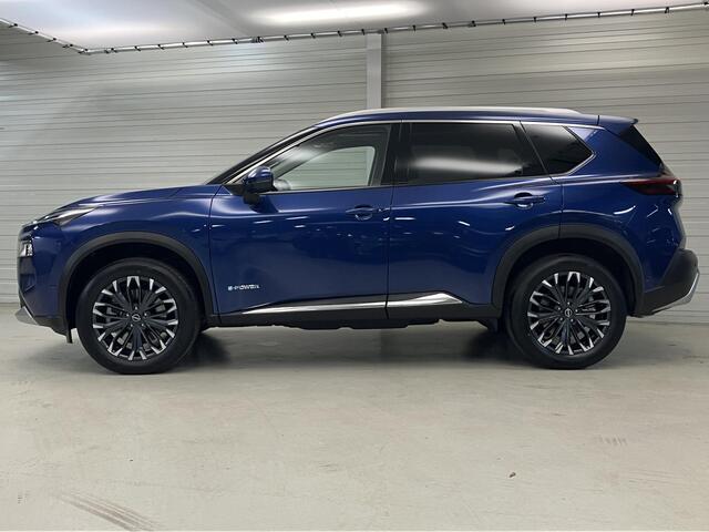 Nissan X-TRAIL 1.5 e-4orce Tekna Plus 4WD / ¤4.000,- Nissan Voorraadvoordeel! / Nieuw uit Voorraad Leverbaar / 1800 KG Trekgewicht / Glazen schuif- en kanteldak / Apple Carplay & Android Auto / Stoelverwarming Voor & Achter / Bose Audio / Elektrische Stoelen Met Geheuge