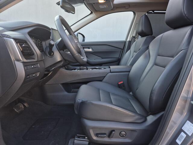 Nissan X-TRAIL 1.5 e-Power Tekna Automaat / Fabrieksgarantie tot 04-2028<100.000 / All season banden / Head Up Display / Elektrische achterklep / Glazen schuif- en kanteldak / Stuur-, Stoel & Achterbank verwarming / Adaptief cruise control /