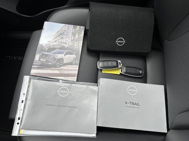 Nissan X-TRAIL 1.5 MHEV Tekna 163pk 5 zits Automaat / Trekgewicht 2000 Kg / HUD / Elektrische achterklep / Apple Carplay Android Auto / Stuur-, Stoel en achterbankverwarming / Adaptief CC / 360 ° camera / Voorruit verwarming /