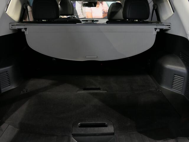 Nissan X-TRAIL 1.3 DIG-T Tekna *AUTOMAAT* *Aanhangergewicht geremd 1500 kg* - Elektrisch glazen panoramadak, lederen bekleding, 360 camera