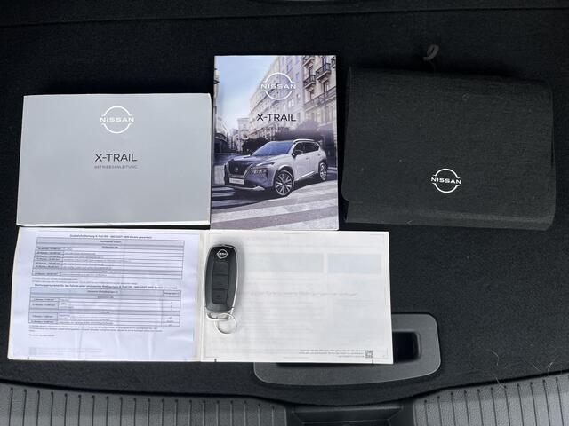 Nissan X-TRAIL 1.5 e-4orce Tekna 4WD Automaat / Fabrieksgarantie t/m 1-2028 / Volledig Onderhoud / Trekgewicht 1.800KG / Stoel-/Stuur-/Voorruit-/Achterbankverwarming / Navigatie / Apple Carplay/Android Auto /