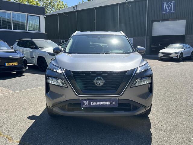Nissan X-TRAIL N-Connecta Family Pack | VOLLEDIGE FABRIEKS GARANTIE TOT 03-2028 | VOOR & ACHTERSTOELEN VERWARMD | STUURWIEL VERWARMD | 7 PERSOONS! | KEYLESS | DODE HOEK | 360 CAMERA | APPLECARPLAY | ADAP. CRUISE |