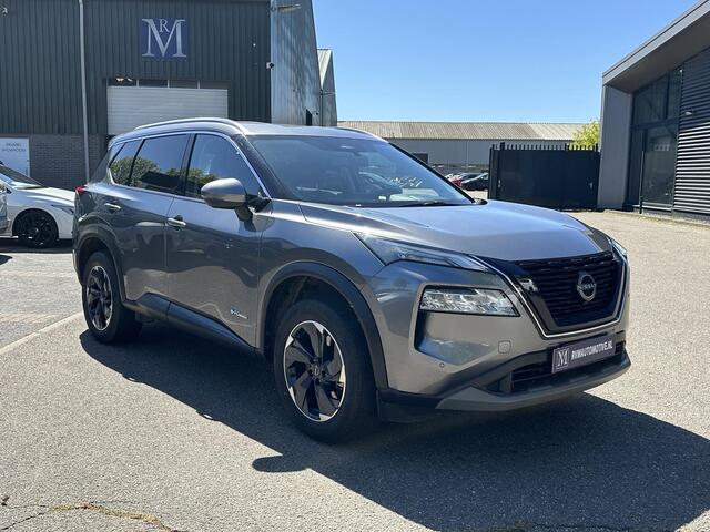 Nissan X-TRAIL N-Connecta Family Pack | VOLLEDIGE FABRIEKS GARANTIE TOT 03-2028 | VOOR & ACHTERSTOELEN VERWARMD | STUURWIEL VERWARMD | 7 PERSOONS! | KEYLESS | DODE HOEK | 360 CAMERA | APPLECARPLAY | ADAP. CRUISE |
