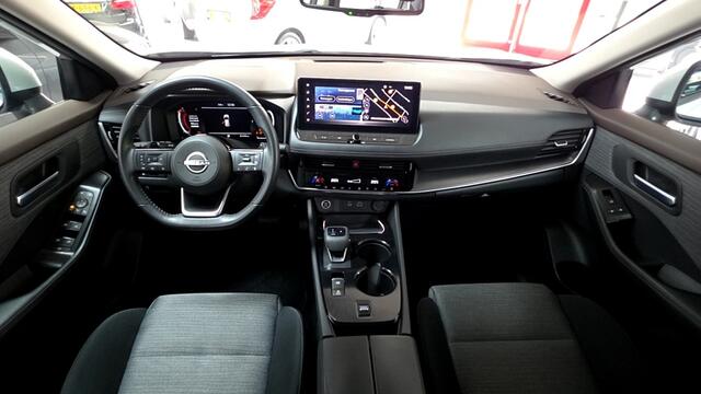 Nissan X-TRAIL 1.5 Hybrid N-Connecta 7-Persoons / 1800KG Trekgewicht
