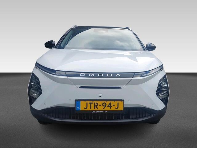 Omoda 5 Premium 61 kWh | Stoelverwarming/Koeling | Pano | Adaptive Cruisecontrol | Voorruitverwarming | Sony Audio |** Beschikbaar vanaf 14-07-2026 ** |