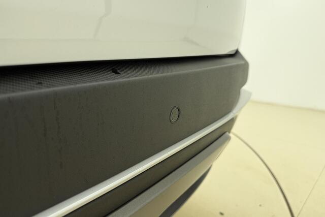 Omoda 5 SHS 1.6 T-GDi SHS-H Premium Panoramisch Schuif/kanteldak | Keyless | Lederen bekleding | Stoelverwarming | Nieuw op voorraad | Snel rijden | 7 Jaar fabrieksgarantie