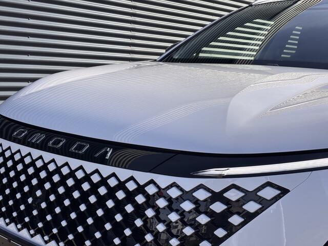 Omoda 5 SHS 1.6 T-GDi SHS-H Premium BPM en Inruilvoordeel: Hybride Automaat met Lederen bekleding, Navigatie en 360 graden Camera Uit voorraad leverbaar!