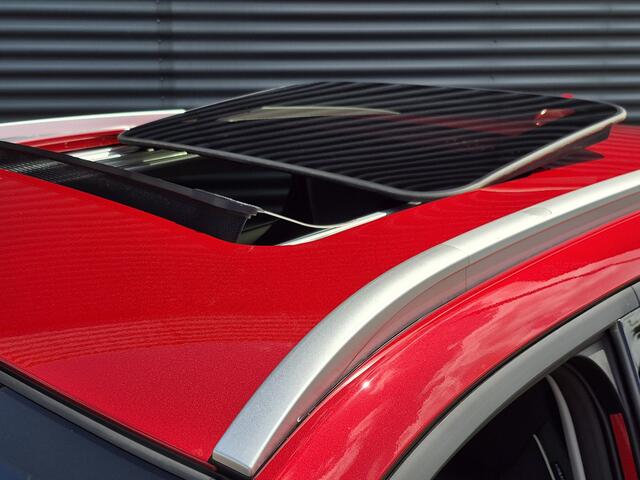 Omoda 5 SHS 1.6 T-GDi SHS-H Premium Full Hybride met Lederen Bekleding, Navigatie en Camera Uit voorraad leverbaar!