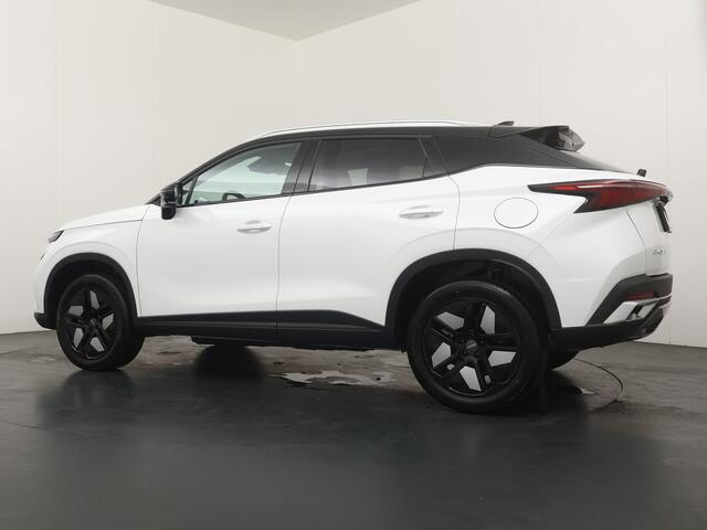 Omoda 5 SHS-H 1.6 T-GDi SHS-H Premium Elektrische Achterklep - Schuif-/Kanteldak - Stoel-/Stuurverwarming - Elektrische stoelen - 1000KM Rijbereik - Fabrieksgarantie t/m 2033