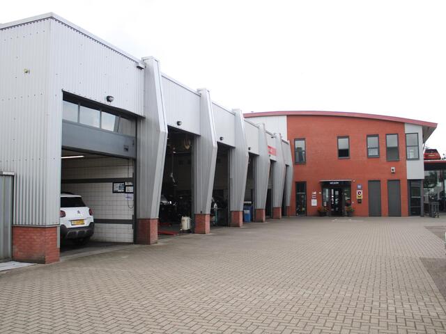 Omoda 9 1.5T-GDi SHS-P Premium