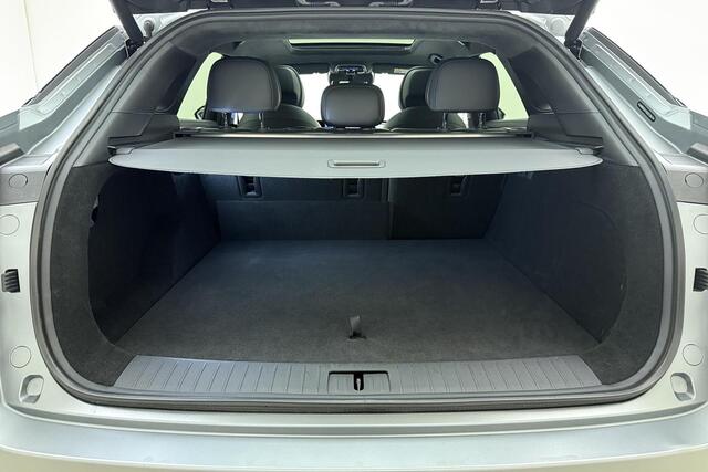 Omoda 9 SHS 1.5T-GDi SHS-P Premium | Matgrijs | Lederen bekleding | Panoramisch schuif/kanteldak | Camera's rondom | Keylee | Stoelverwarming en ventilatie