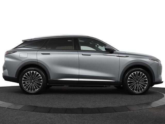 Omoda 9 SHS-P 1.5T-GDi SHS-P Premium - Inruilpremie ¤ 4.000,- - Inruilpremie ¤ 4.000,- - PHEV Premium - Panoramadak - 140km actieradius plug in hybride - Parkeerhulp voor en achter - - 7 Jaar Fabrieksgarantie