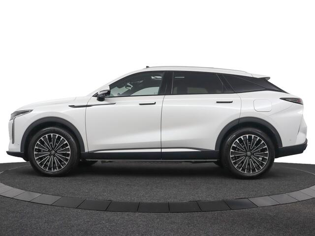 Omoda 9 SHS-P 1.5T-GDi SHS-P Premium - Inruilpremie ¤ 4.000,- - Inruilpremie ¤ 4.000,- - PHEV Premium - Panoramadak - 140km actieradius plug in hybride - Parkeerhulp voor en achter - - 7 jaar fabrieksgarantie