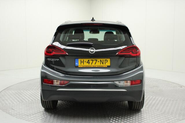 Opel AMPERA Ampera-e Business executive 60 kWh | Accu Pack vervangen | PDC V/A + camera achter | Cruise | Climate | Carplay/AA | Stuurverwarming | Stoelverwarming