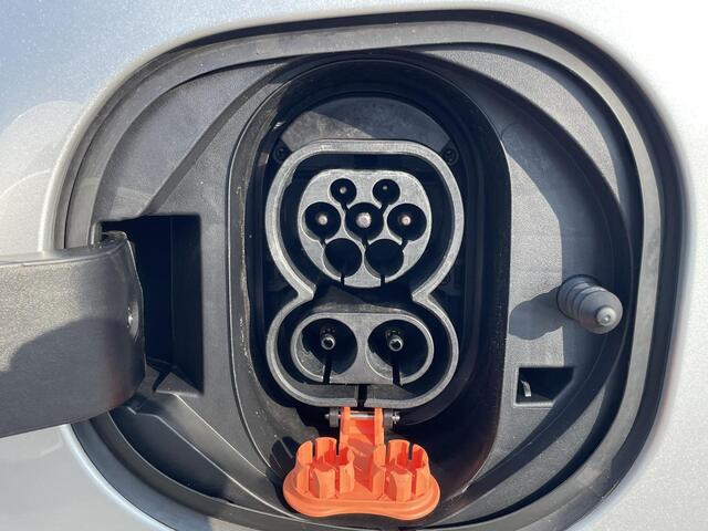 Opel AMPERA Ampera-e Business executive 60 kWh // Stoelverwarming //