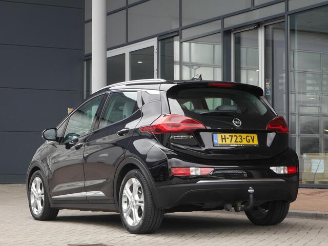 Opel AMPERA Ampera-e Business 60 kWh | Lage km.stand | Stoel en stuurverwarming | 1ste eigenaar | Trekhaak voor fietsendrager | Xenon | Lichtmetalen velgen | Keyless entry en start | Cruise control | DAB | Climate control