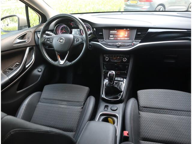 Opel ASTRA Sports Tourer 1.4 Innovation / Trekhaak