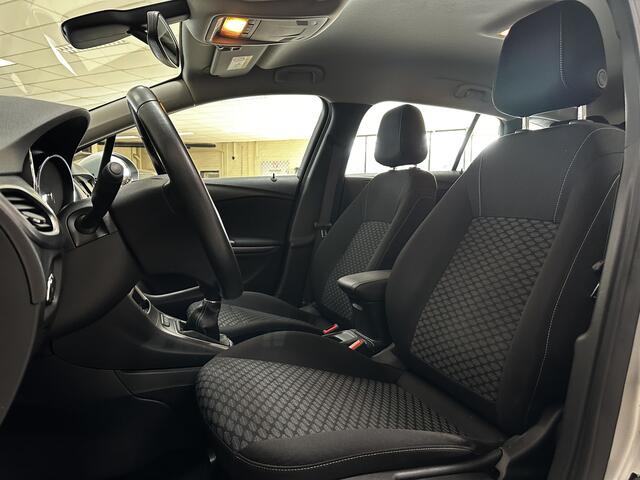 Opel ASTRA Sports Tourer 1.0 Turbo Business/ Apple + Android/ DAB+/ Navi/ Airco/ Cruise/ Elek. pakket/ Isofix/ Bluetooth/ Armsteun/ Multi. LEDER. Stuur/ PDC Achter.