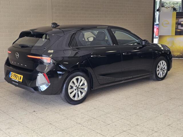 Opel ASTRA 1.2 Level 2