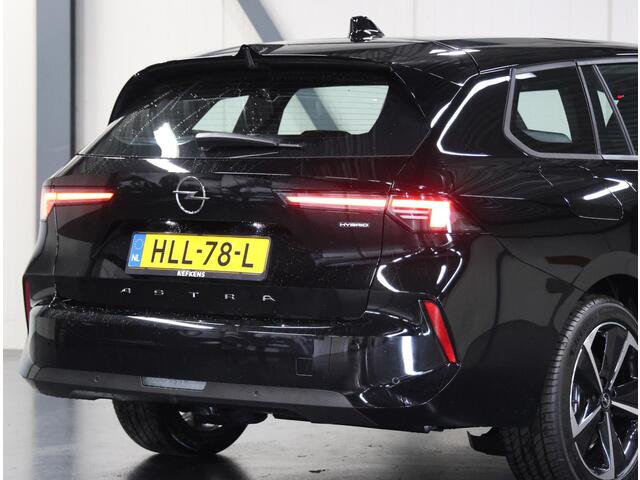 Opel ASTRA Sports Tourer 1.6 Turbo Plug In Hybrid Edition | Incl. ¤4.801,- Korting! | Trekhaak | AdaptiveCruiseControl | AppleCarPlay/AndroidAuto | Rondom Parkeersensoren |