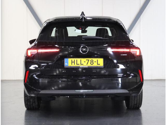 Opel ASTRA Sports Tourer 1.6 Turbo Plug In Hybrid Edition | Incl. ¤4.801,- Korting! | Trekhaak | AdaptiveCruiseControl | AppleCarPlay/AndroidAuto | Rondom Parkeersensoren |