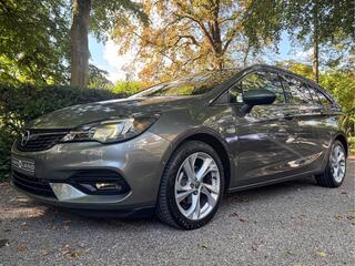 opel-astra-sports-tourer-1.4