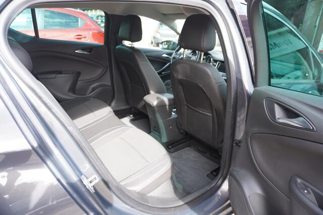 Opel ASTRA 1.4 Innovation NAVI CLIMA BOTSHERKENNING