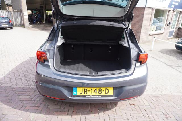 Opel ASTRA 1.4 Innovation NAVI CLIMA BOTSHERKENNING