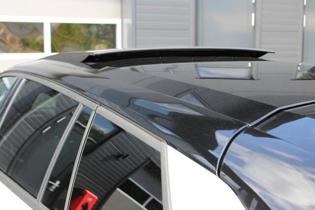 Opel ASTRA Sports Tourer 1.6 Turbo Plug In Hybrid Ultimate Edition Leder - Panoramadak - Adaptieve cruise control Head Up display - Sportstoelen - Complete uitvoering