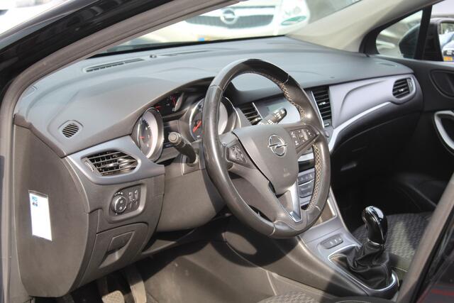 Opel ASTRA Sports Tourer 1.2 Business Edition//ECC//Navi!!
