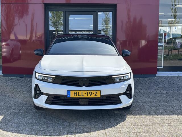 Opel ASTRA 1.2 Turbo GS | Automaat | Apple/Android CarPlay. Let op, rijdende auto. Niet altijd aanwezig!