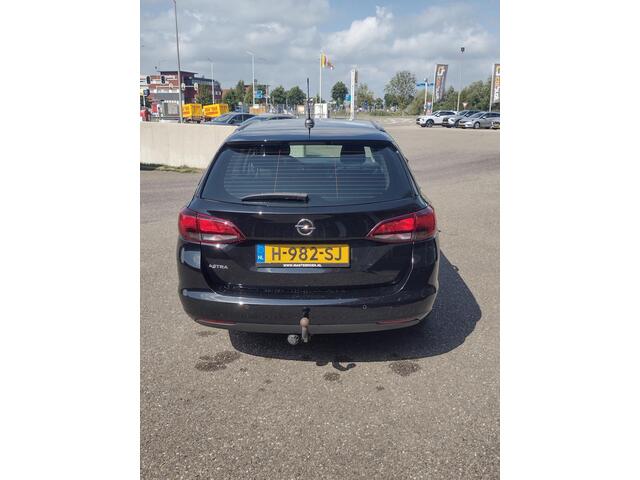 Opel ASTRA Sports Tourer 1.2 Edition Staat in Hardenberg