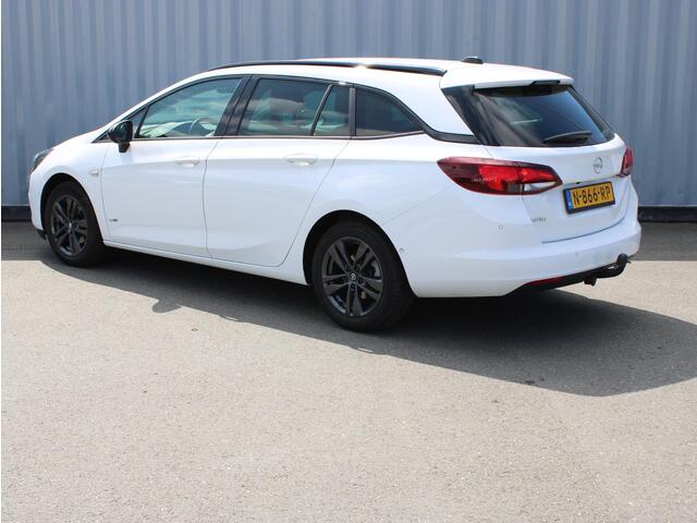 Opel ASTRA Sports Tourer 1.2T 110 Design & Tech NAVI/CAMERA/TREKH.